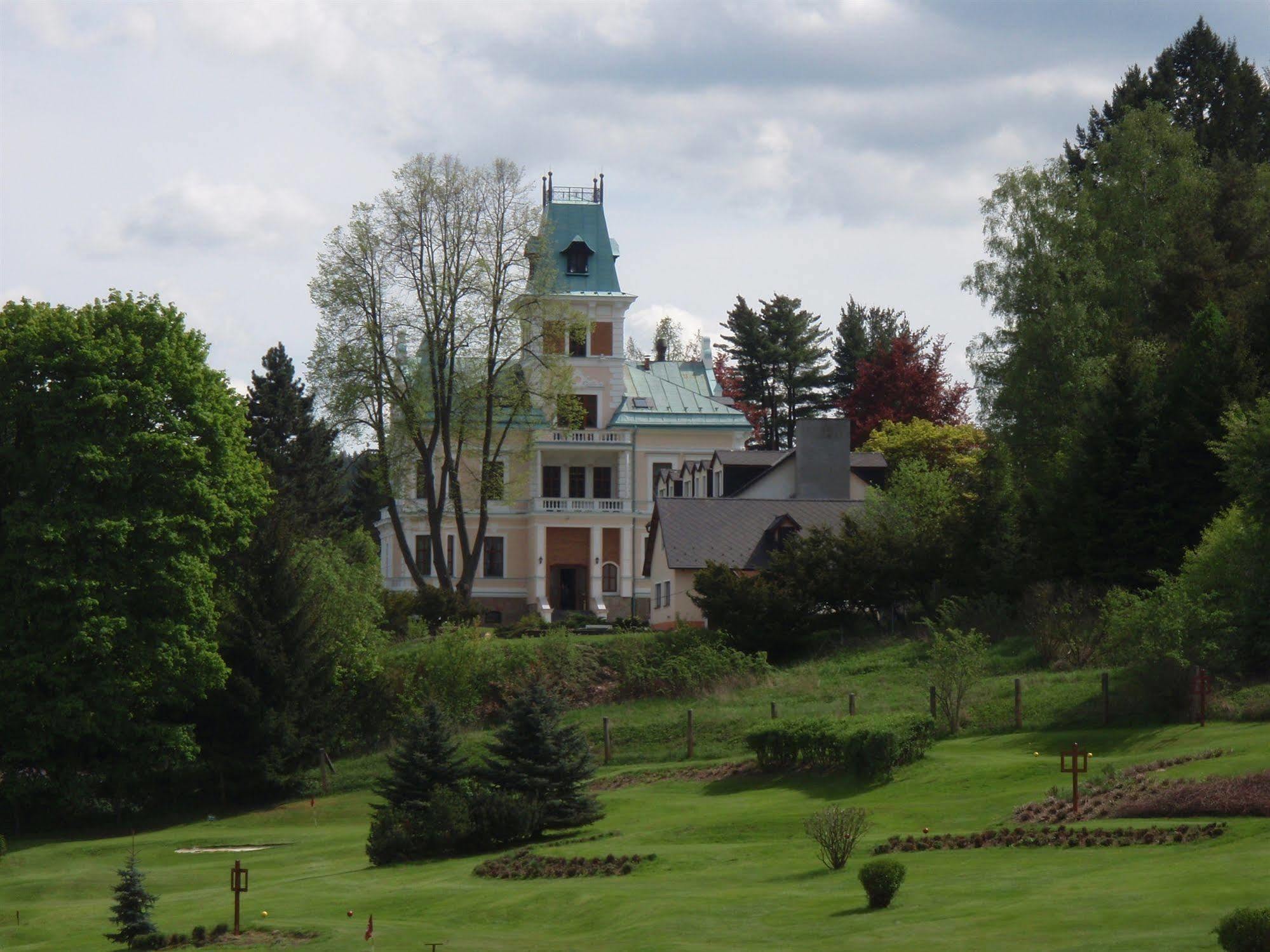 Royal Golf Hotel Karlovy Vary Luaran gambar